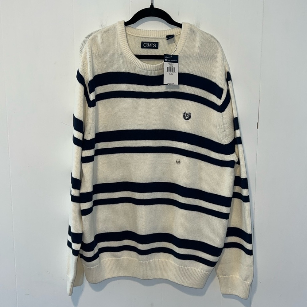 NWT Chaps Men’s Blue & Cream Classic Crew Sweater Q14